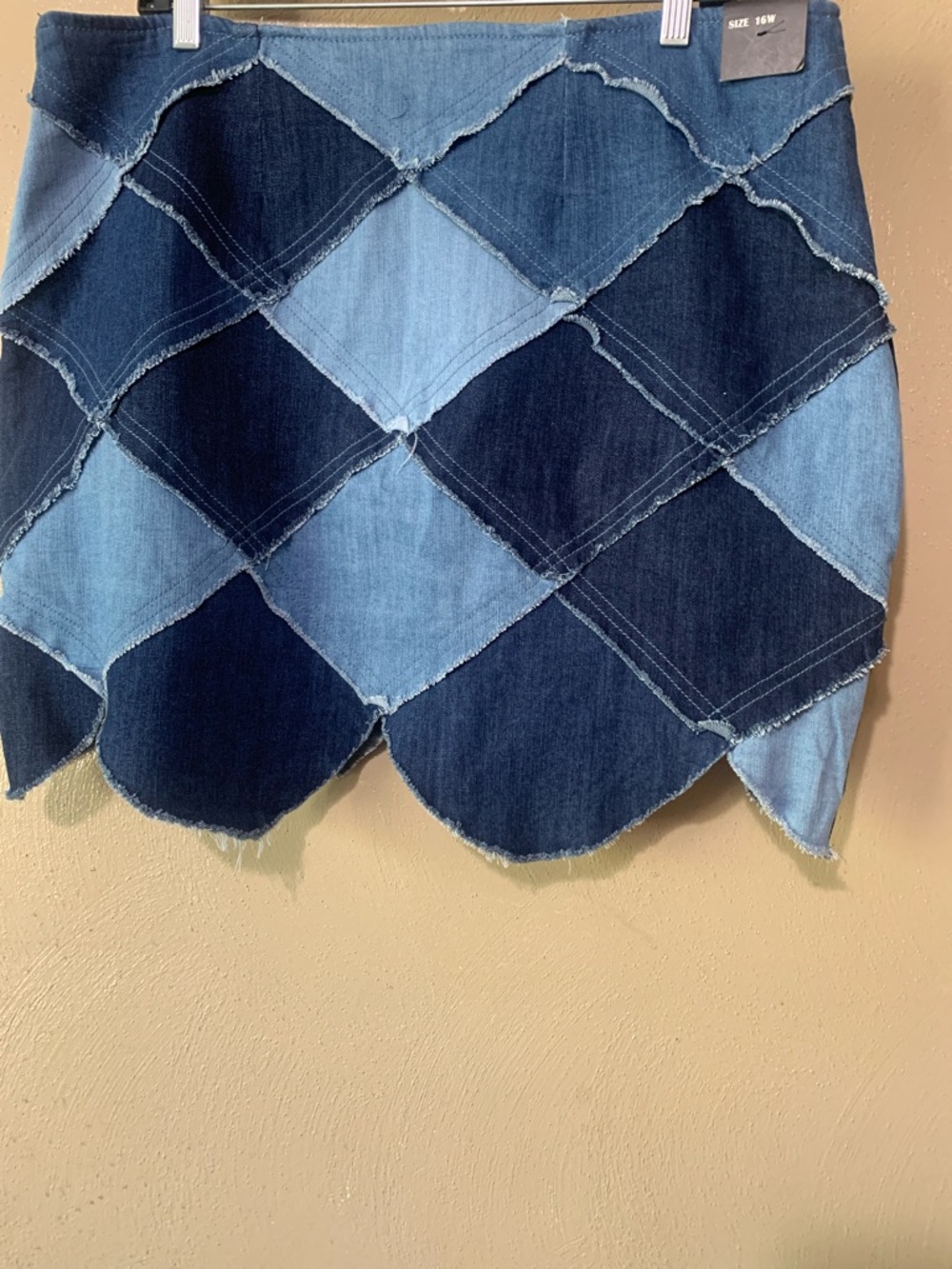 32. Traffic Jean Wear 16W Patchwork Diamond Denim Mini Skirt Scalloped Hem NWT - Picture 3 of 4